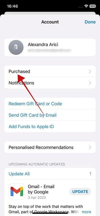 Opter pour "Acheté" option dans l'App Store pour iOS.
